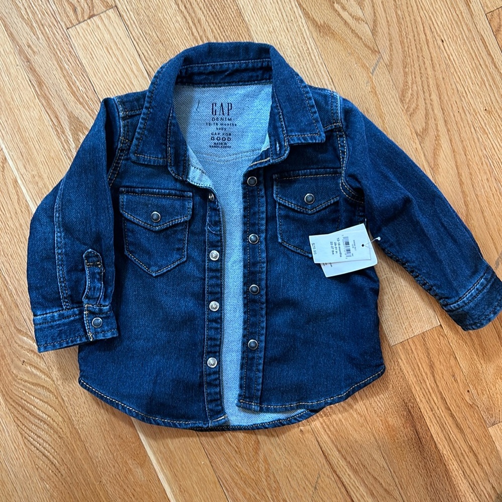 NWT Denim snap up shirt